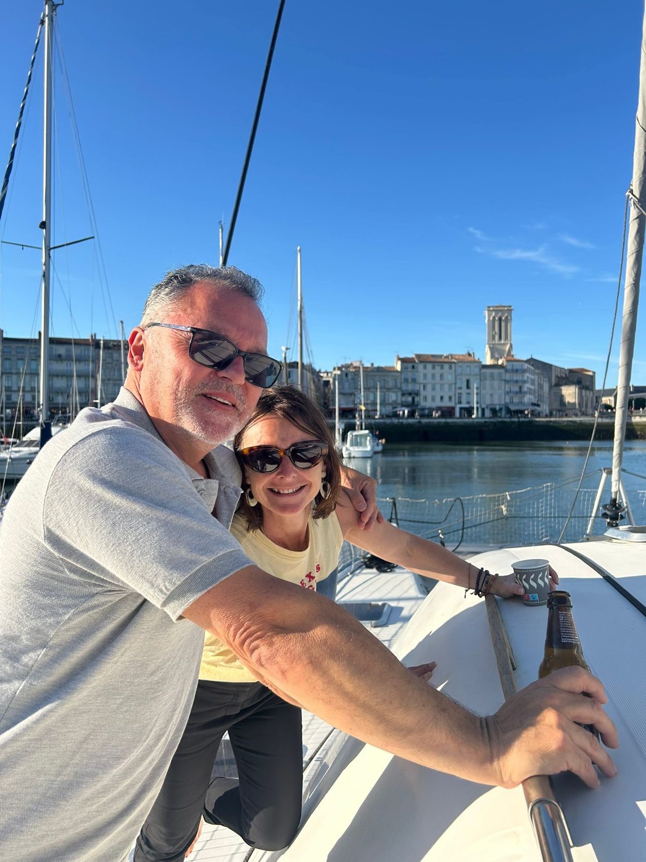 Deux coworkers du Bastion sur le Vieux-Port de La Rochelle